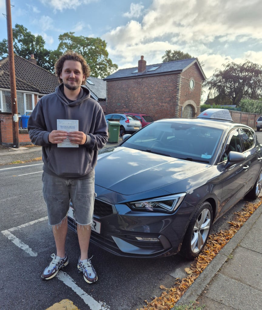 5Day Learner with 5Day Certificate - Man with Tattoos