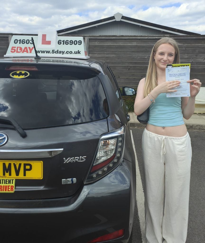 5Day Learner with 5Day Certificate - Young Blonde